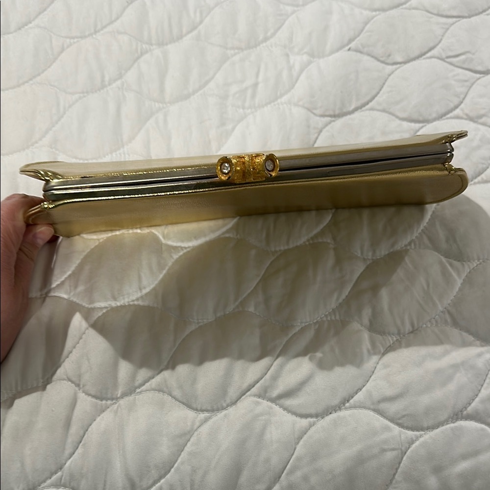 Vintage Gold Convertible Clutch Bag - Picture 4 of 7